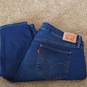 Levi’s 310 Shaping Super Skinny Size 20W
